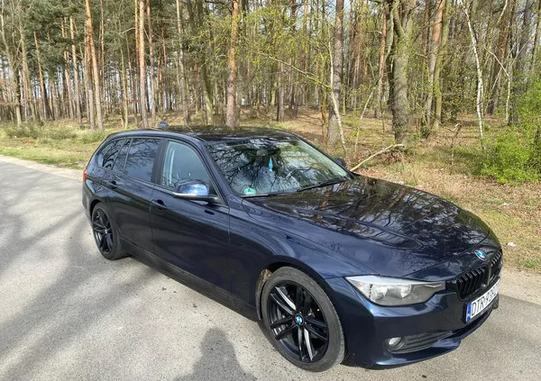 bmw BMW Seria 3 cena 49500 przebieg: 262000, rok produkcji 2014 z Trzebnica